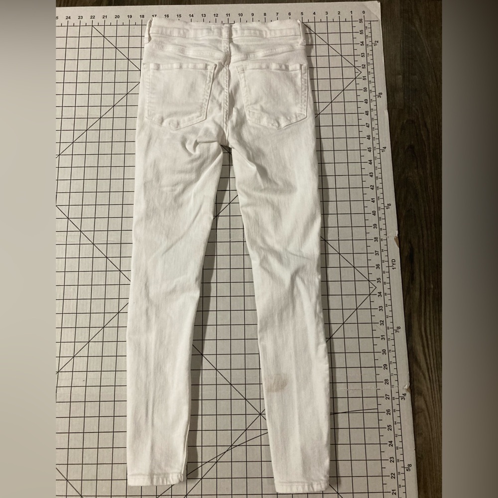 Free People Women’s Size 25 White Distressed Jeans - Picture 5 of 8